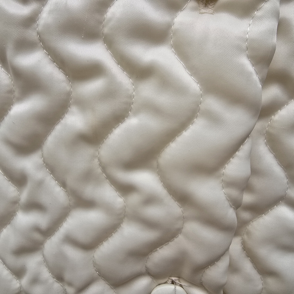 1980s Christian Dior Quilted Bed Jacket Lingerie Size Medium Ivory Lace Vintage, - Picture 12 of 16
